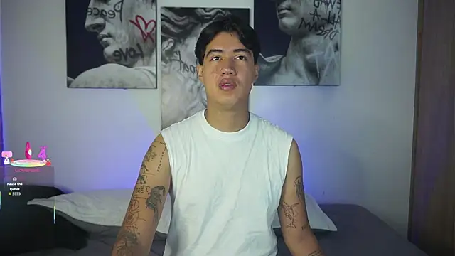 Snapshot of Pablo__Cruz chatting on July 6, 1:08 pm Pablo Cruz online show from July 6, 1:08 pm