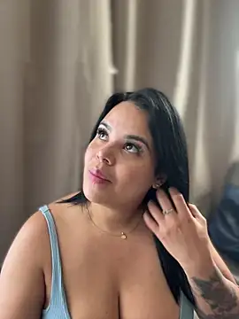 AliceStarshine online show from February 25, 2:16 pm