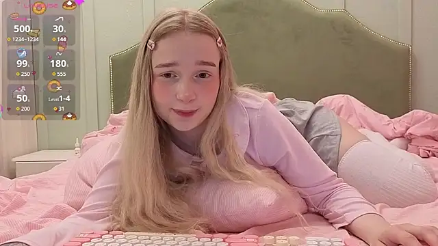 Snapshot of -mimimia- chatting on July 4, 2:56 pm -mimimia- online show from July 4, 2:56 pm