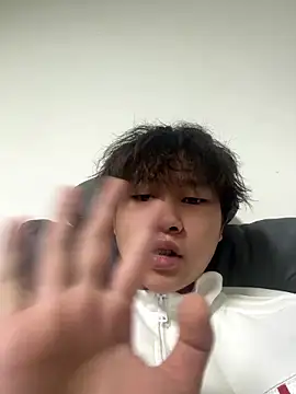 Snapshot of JJ9521 chatting on July 5, 10:44 am JJ9521 online show from July 5, 10:44 am