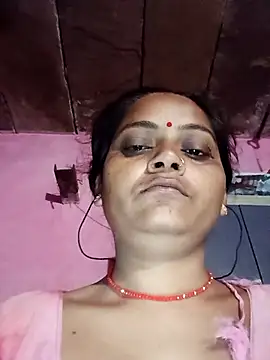 Snapshot of HOjulipal84 chatting on July 14, 11:21 pm HOjulipal84 online show from July 14, 11:21 pm