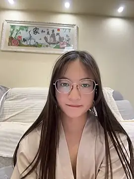 Snapshot of nide_meimei chatting on July 9, 2:10 pm nide meimei online show from July 9, 2:10 pm