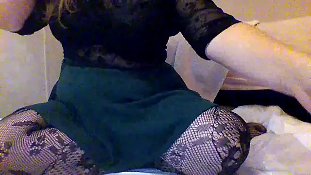 Snapshot of enthusiasticpetslut chatting on July 19, 8:56 pm enthusiasticpetslut online show from July 19, 8:56 pm
