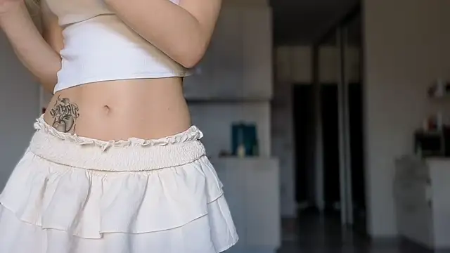 Snapshot of Luna_mp4 chatting on July 15, 8:41 am Luna mp4 online show from July 15, 8:41 am