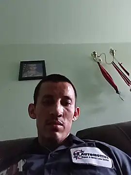 Snapshot of manscapedxxx chatting on July 15, 1:44 am manscapedxxx online show from July 15, 1:44 am
