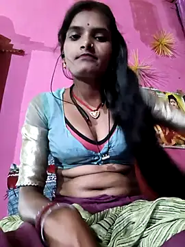 Snapshot of Cute_shivangi825 chatting on July 16, 8:26 pm Cute shivangi825 online show from July 16, 8:26 pm