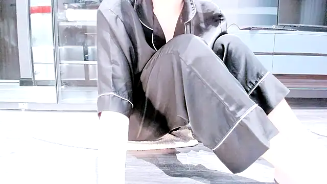 SungkyunnKwan online show from February 25, 11:08 am