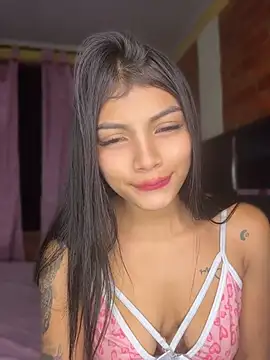 Snapshot of NatashaaSweet_ chatting on July 15, 3:34 am NatashaaSweet online show from July 15, 3:34 am