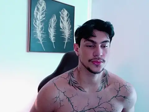 Snapshot of axel_black7 chatting on July 15, 4:45 pm axel black7 online show from July 15, 4:45 pm