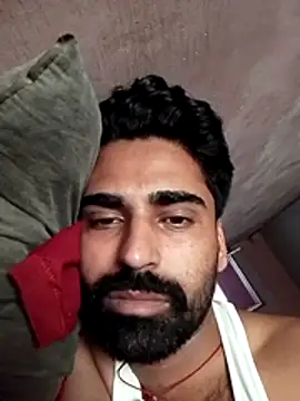 Snapshot of Luckyrajput2323 chatting on July 21, 9:11 am Luckyrajput2323 online show from July 21, 9:11 am