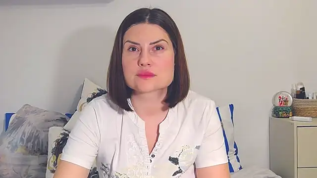 alisenties online show from December 29, 6:16 pm