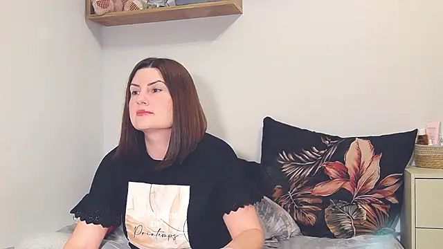 alisenties online show from March 9, 4:22 pm