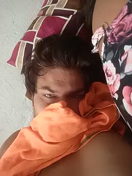 Snapshot of Indian_Coupless chatting on July 19, 1:42 am Indian Coupless online show from July 19, 1:42 am