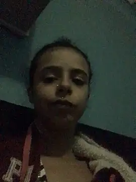 Snapshot of alwaysluxna chatting on July 17, 5:03 am alwaysluxna online show from July 17, 5:03 am