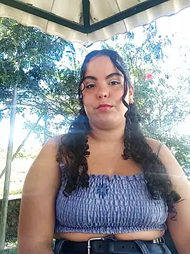 Snapshot of NicolleOverton chatting on July 15, 2:22 pm NicolleOverton online show from July 15, 2:22 pm