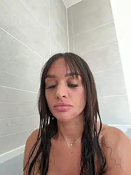 Snapshot of Sofiabellex chatting on August 2, 1:31 pm Sofiabellex online show from August 2, 1:31 pm