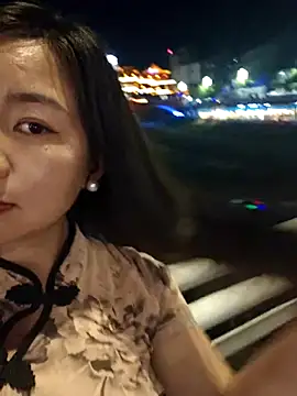 Snapshot of Aywi1122 chatting on July 18, 1:04 pm Aywi1122 online show from July 18, 1:04 pm