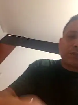 Snapshot of Jalexander10 chatting on July 15, 4:56 pm Jalexander10 online show from July 15, 4:56 pm