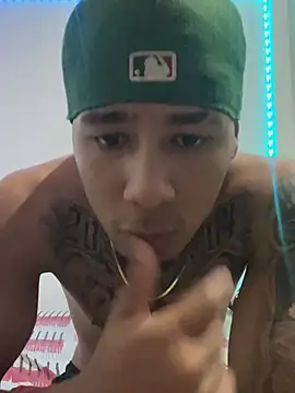 Snapshot of zack_boy1 chatting on July 19, 7:28 pm zack boy1 online show from July 19, 7:28 pm