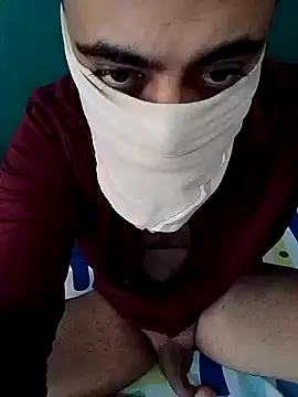 Snapshot of 13trilok1994 chatting on July 17, 5:36 am 13trilok1994 online show from July 17, 5:36 am