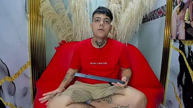 Snapshot of samael_betancurt7 chatting on July 18, 3:00 am samael betancurt7 online show from July 18, 3:00 am