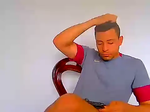 Cris LaCobra  online show from July 26, 4:58 pm