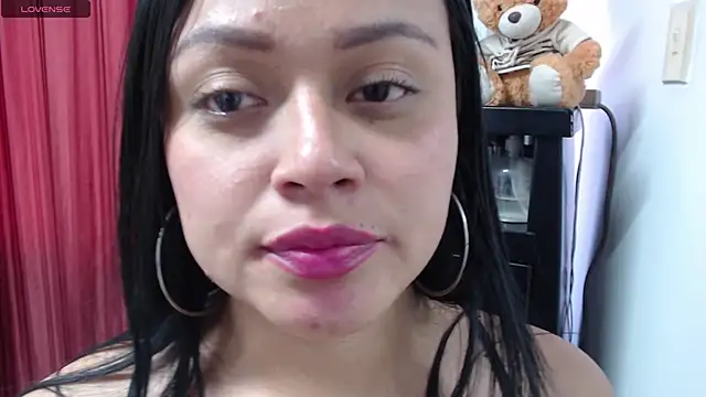 gabriela grace online show from March 22, 6:36 pm