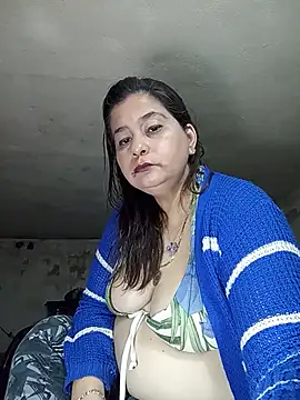Cynthia186 online show from July 26, 10:00 am