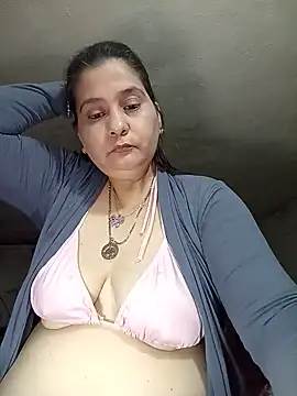 Cynthia186 online show from August 5, 9:45 am