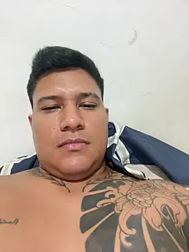 Snapshot of Dealbigdick chatting on July 19, 6:50 am Dealbigdick online show from July 19, 6:50 am