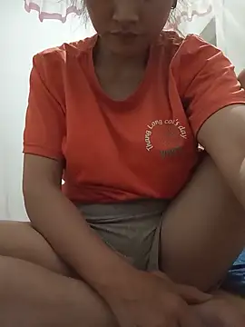 Snapshot of Anmy2002 chatting on July 21, 4:42 pm Anmy2002 online show from July 21, 4:42 pm