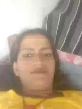 Snapshot of CHANDI_HOT34 chatting on July 25, 7:28 am CHANDI HOT34 online show from July 25, 7:28 am