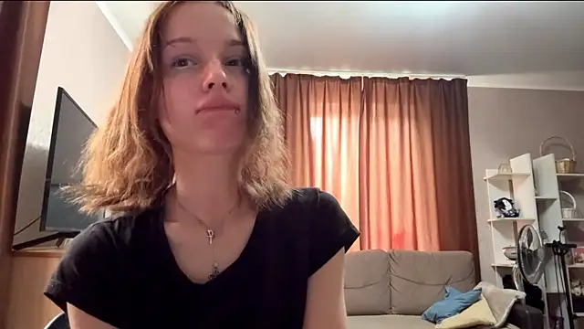 Snapshot of rynique chatting on July 23, 9:51 am rynique online show from July 23, 9:51 am