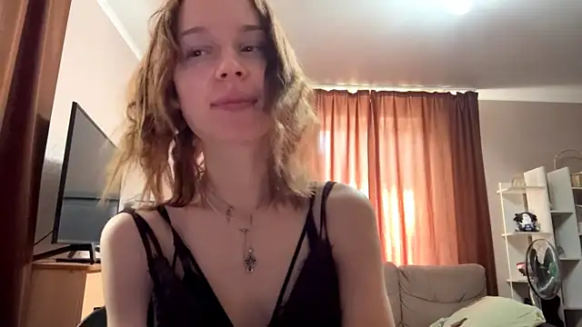 Snapshot of rynique chatting on July 27, 8:32 am rynique online show from July 27, 8:32 am