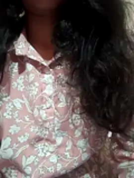 Snapshot of Suhani_8695 chatting on July 22, 3:59 pm Suhani 8695 online show from July 22, 3:59 pm