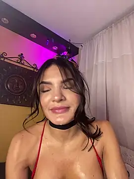 Cleolaurent online show from July 27, 1:23 am