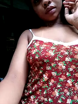 Snapshot of _lulu19 chatting on July 31, 5:56 pm lulu19 online show from July 31, 5:56 pm