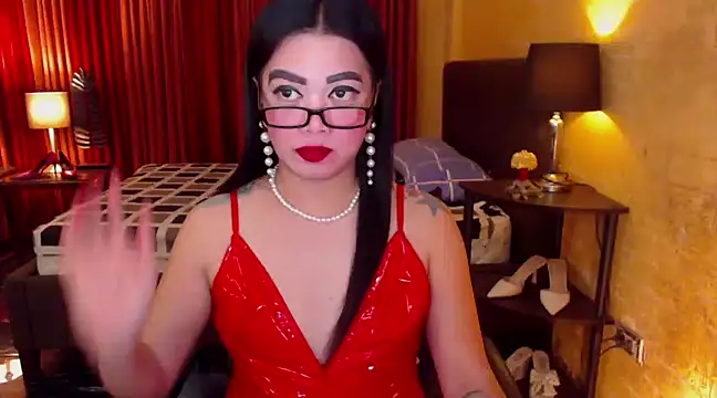 Snapshot of BigCockJewel chatting on January 19, 1:01 pm BigCockJewel online show from January 19, 1:01 pm