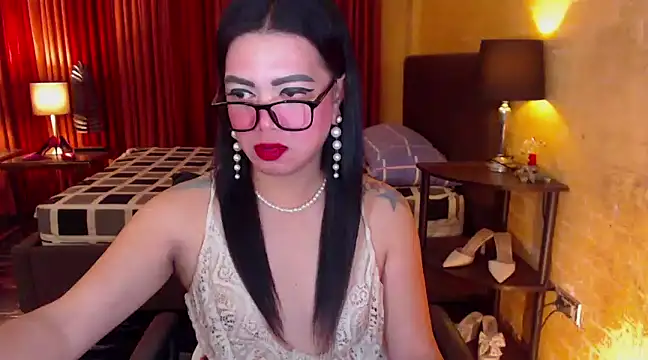 Snapshot of BigCockJewel chatting on January 23, 3:22 pm BigCockJewel online show from January 23, 3:22 pm