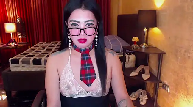 Snapshot of BigCockJewel chatting on January 31, 12:40 pm BigCockJewel online show from January 31, 12:40 pm