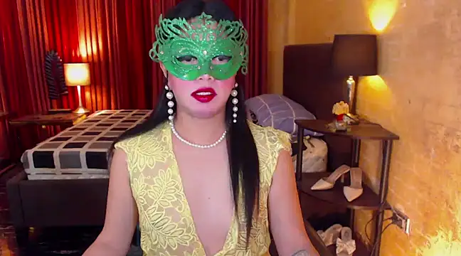 Snapshot of BigCockJewel chatting on February 6, 12:16 pm BigCockJewel online show from February 6, 12:16 pm