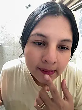 Snapshot of abby_sweeet chatting on August 9, 7:30 pm abby sweeet online show from August 9, 7:30 pm