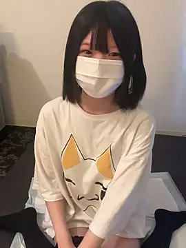 Snapshot of mikan_tabetai chatting on July 27, 12:39 am mikan tabetai online show from July 27, 12:39 am