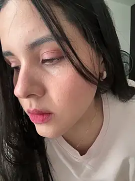 Snapshot of IvyValentine chatting on February 6, 7:50 pm IvyValentine online show from February 6, 7:50 pm