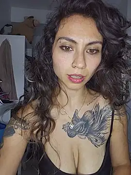 RebelRileyX online show from August 2, 9:13 pm