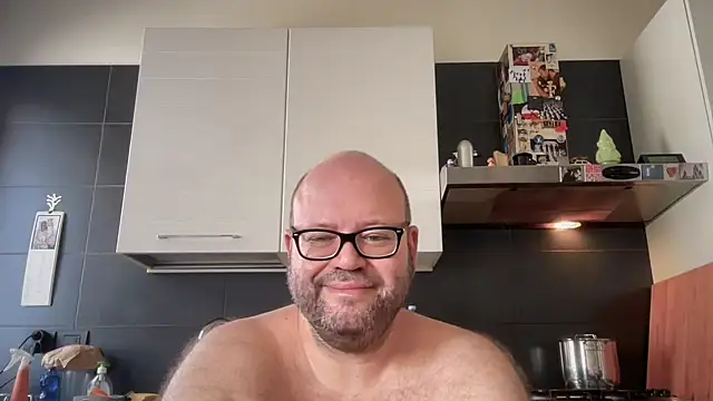theitalianbear online show from September 14, 11:09 am