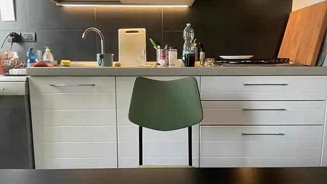 theitalianbear online show from October 31, 8:37 am