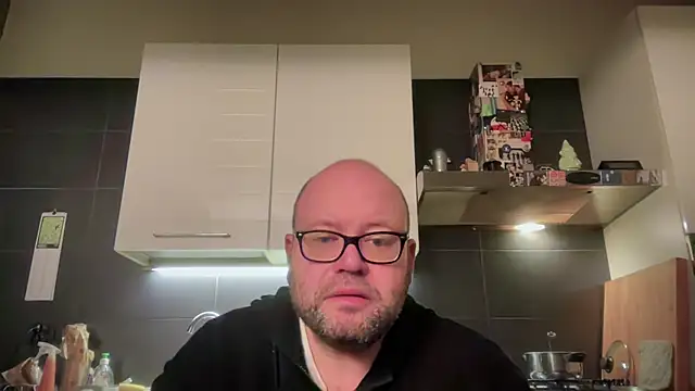 theitalianbear online show from March 4, 12:38 am