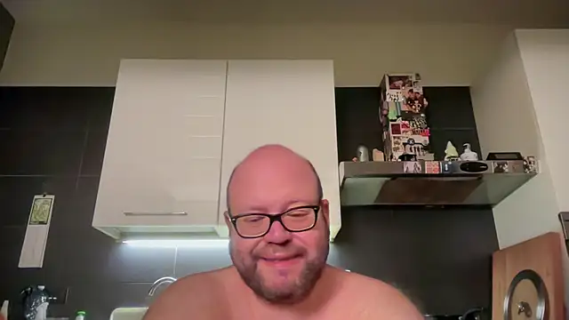 theitalianbear online show from May 15, 10:50 pm