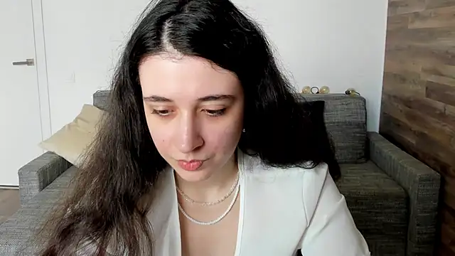 Lisa witty online show from July 25, 11:08 am